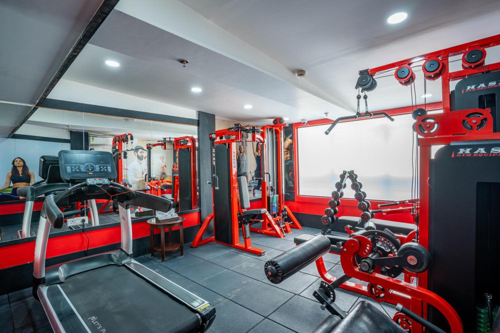 Regenta Inn Gurugram Gurgáon Kültér fotó
