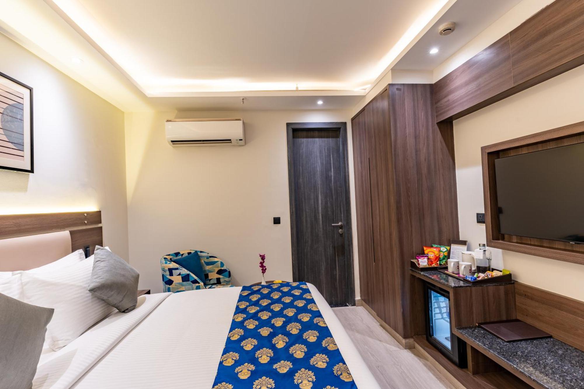 Regenta Inn Gurugram Gurgáon Kültér fotó