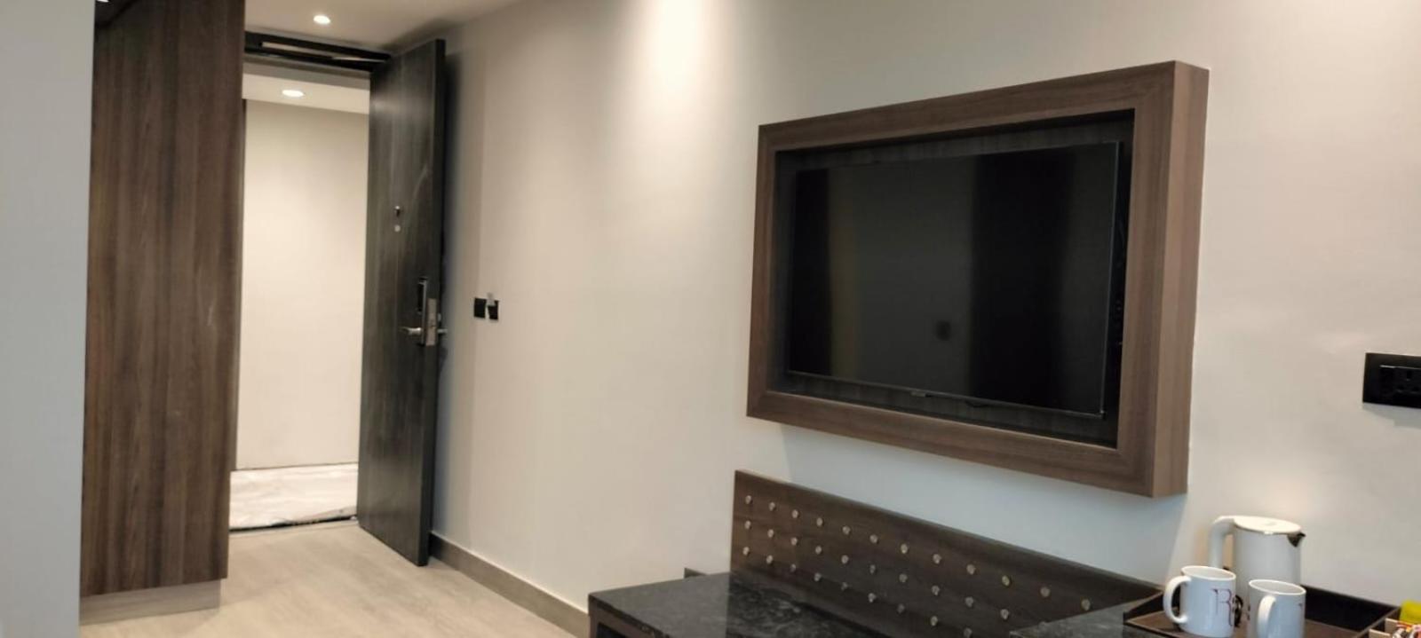 Regenta Inn Gurugram Gurgáon Kültér fotó